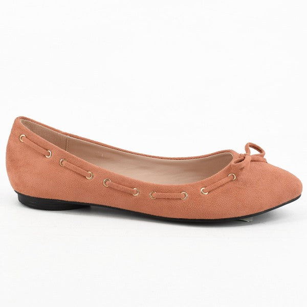 QUITE THE LADY FLATS