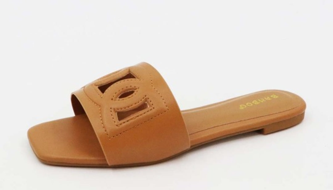 SUMMER TAN SANDALS